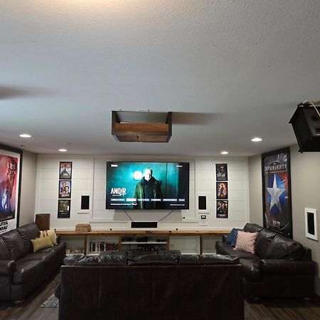 Vila Premier Retreat With Hot Tub, Theater & Pool Table Hollister Exteriér fotografie