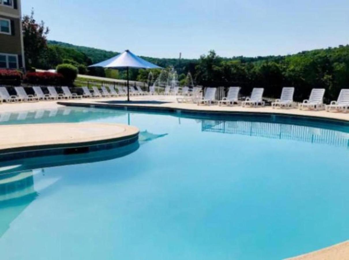 Vila Premier Retreat With Hot Tub, Theater & Pool Table Hollister Exteriér fotografie