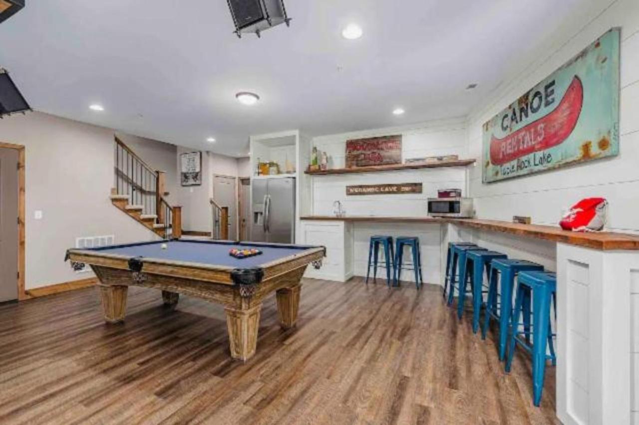 Vila Premier Retreat With Hot Tub, Theater & Pool Table Hollister Exteriér fotografie