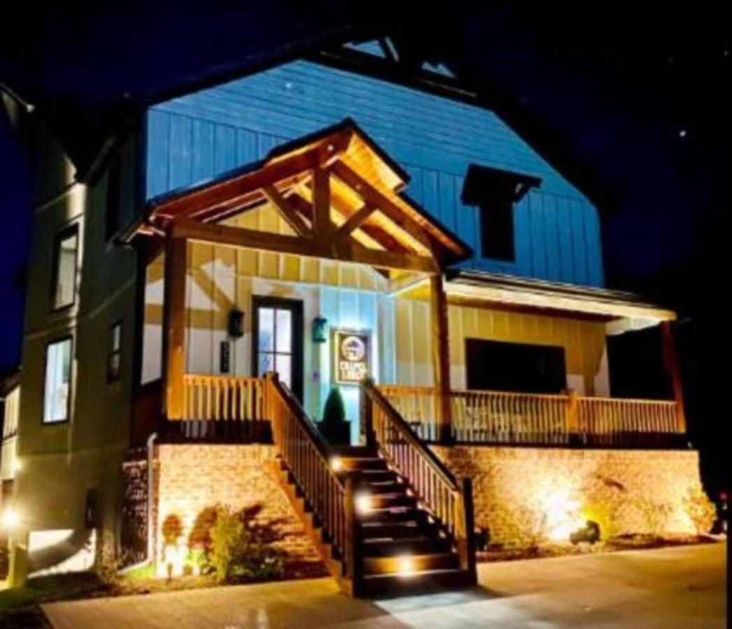 Vila Premier Retreat With Hot Tub, Theater & Pool Table Hollister Exteriér fotografie